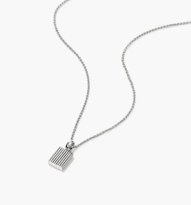 Black Onyx Pendant Necklace detail view